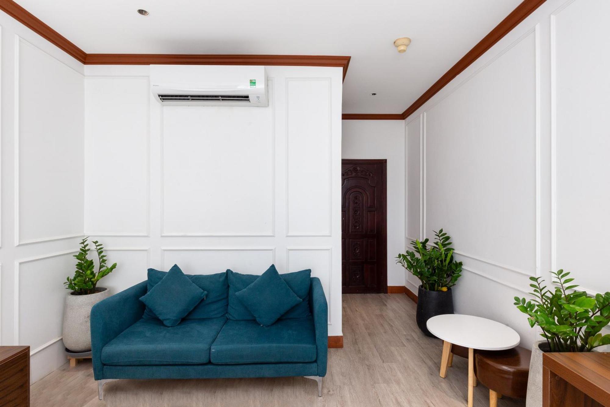 Matterhorn Hotel Ho Chi Minh City Exterior photo