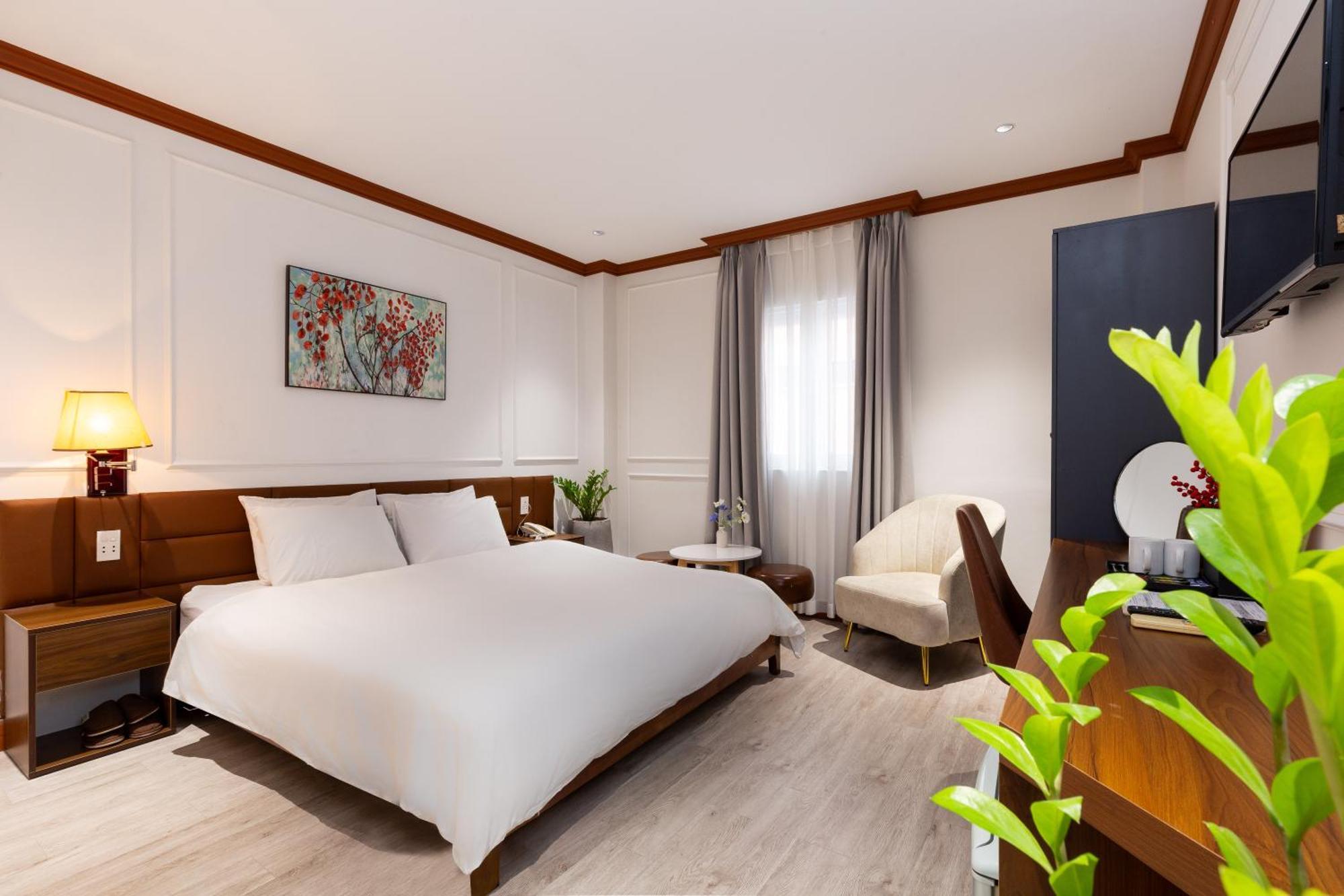 Matterhorn Hotel Ho Chi Minh City Exterior photo
