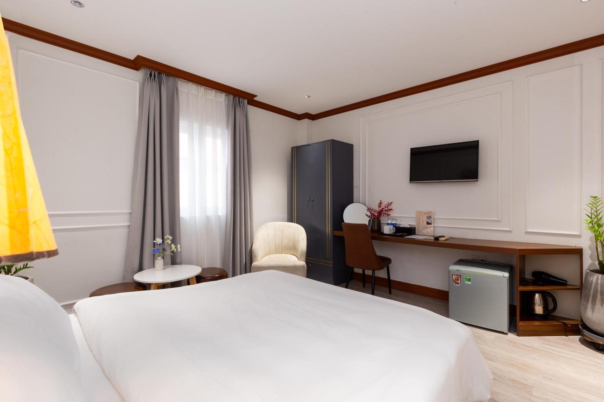 Matterhorn Hotel Ho Chi Minh City Exterior photo