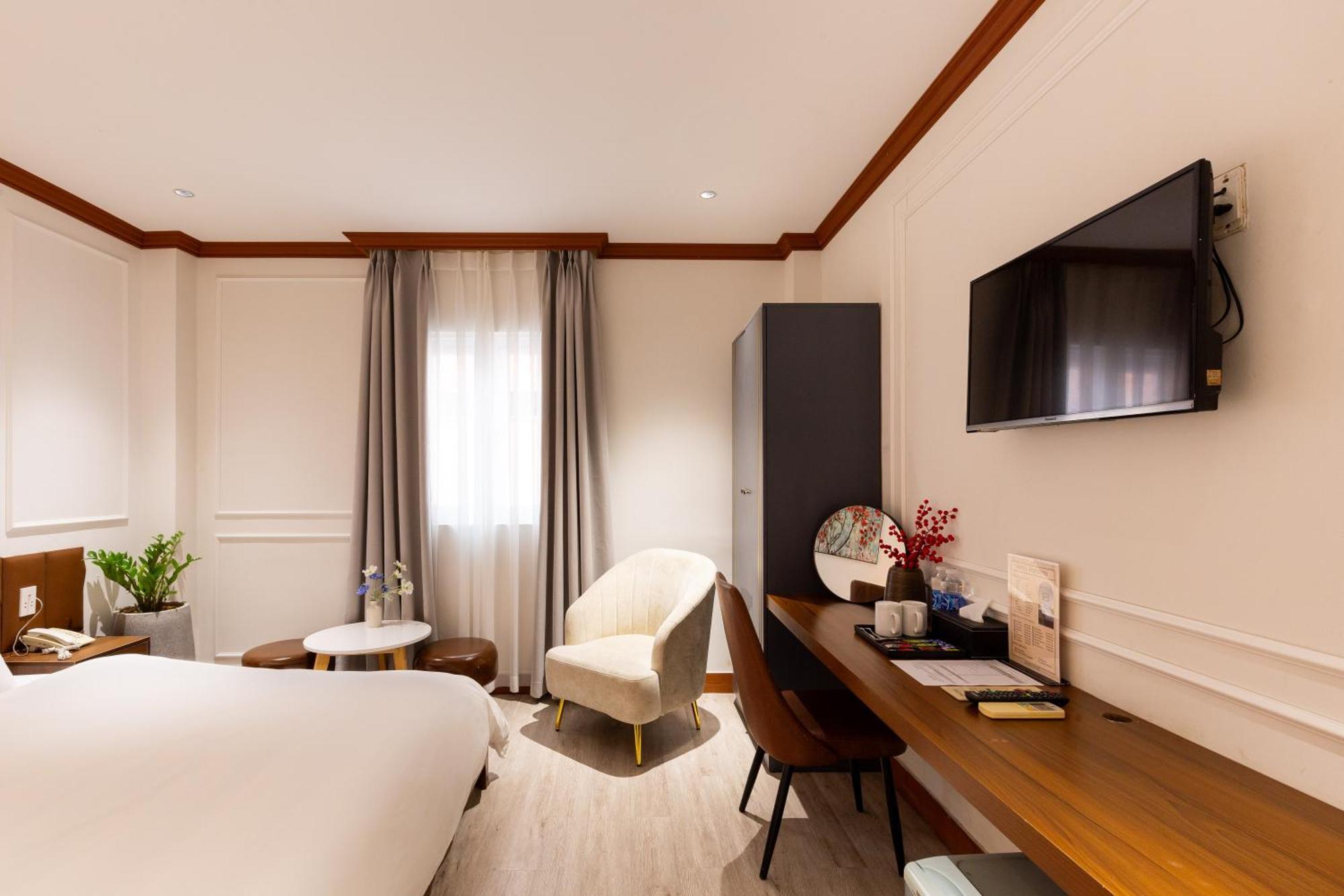 Matterhorn Hotel Ho Chi Minh City Exterior photo