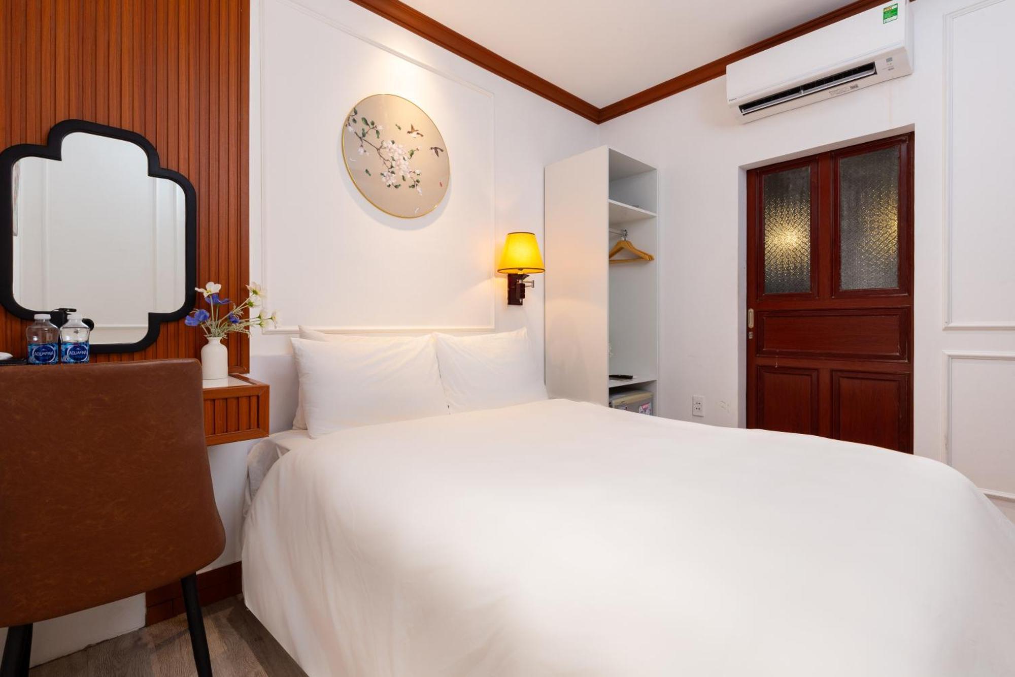 Matterhorn Hotel Ho Chi Minh City Exterior photo
